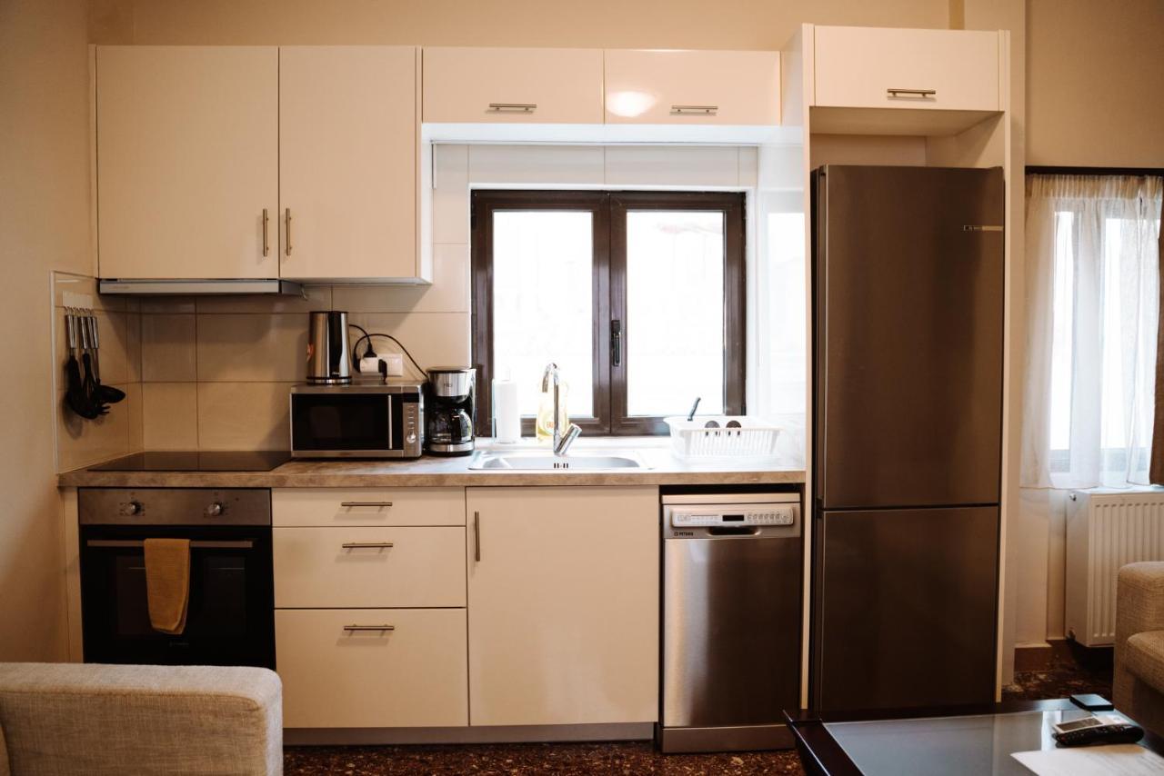 Luxury Apartment In Plaka - Acropolis Атина Екстериор снимка